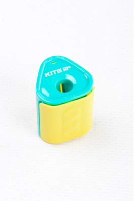 Чинка, одинарна, пластикова, з контейнером, "Twist", KITE